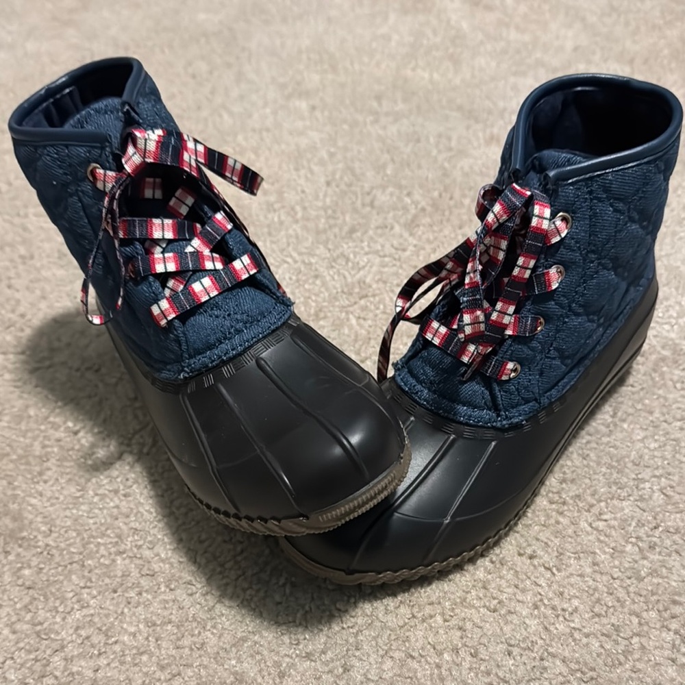 Navy Quilted Boots with Plaid Laces